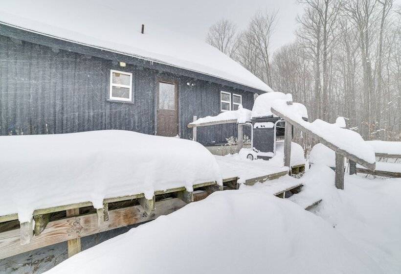 Michigan Cabin Retreat: 5 Mi To Sturgeon Bay Beach