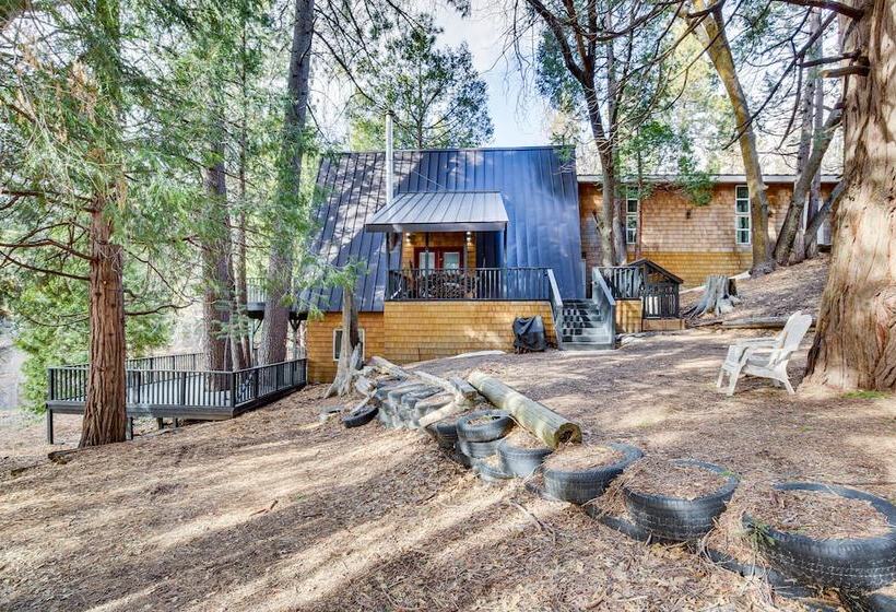 Modern Arrowbear Lake Cabin W/ Tree Lined Views!