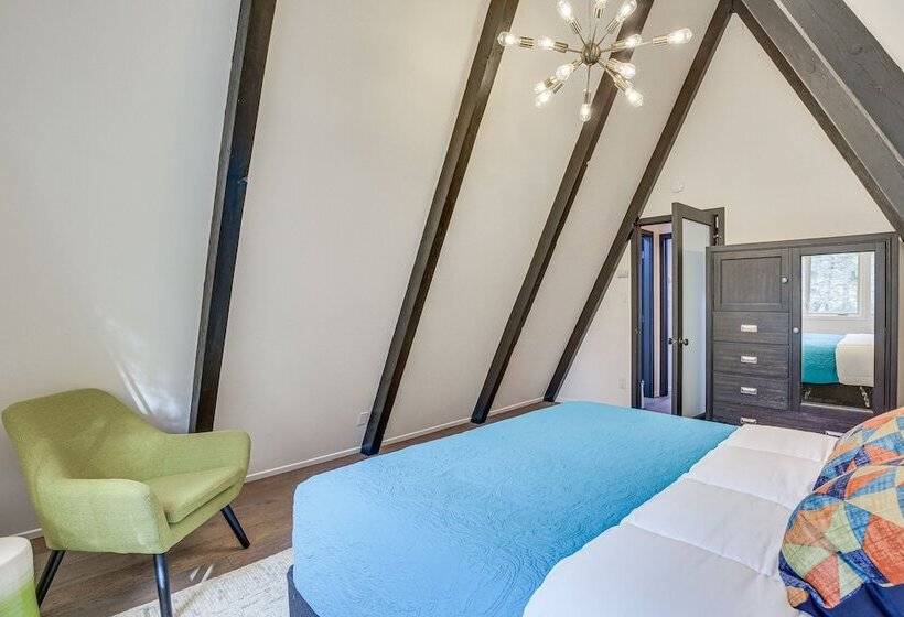 Modern Arrowbear Lake Cabin W/ Tree Lined Views!