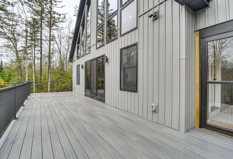 Mountain View Bethel Cabin: Game Room & Deck