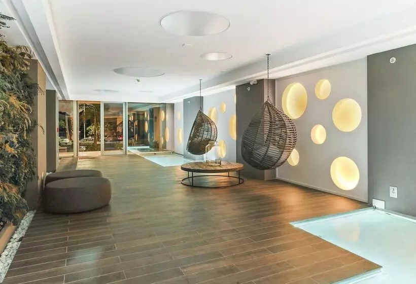 O Condominium Beachfront Residences