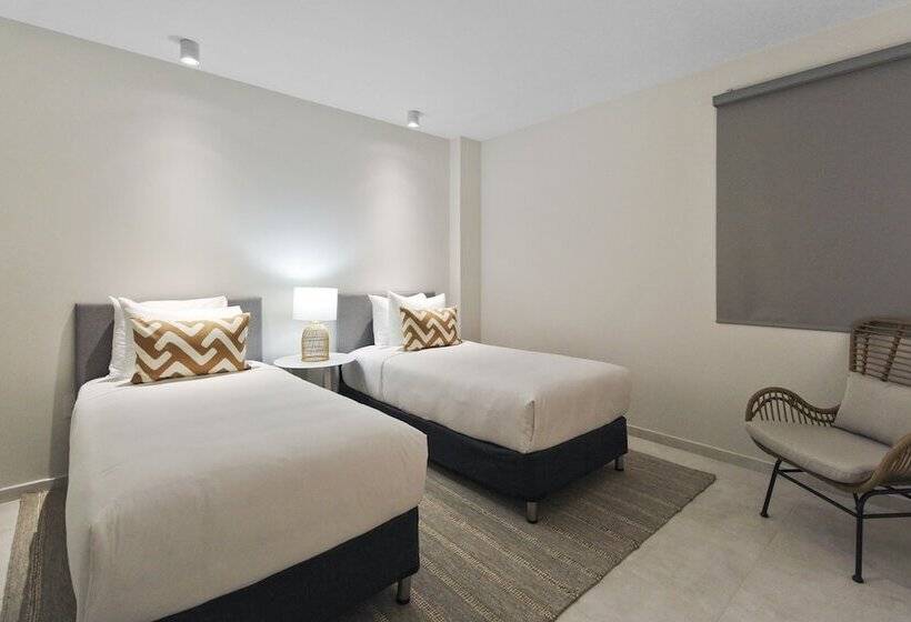 O Condominium Beachfront Residences