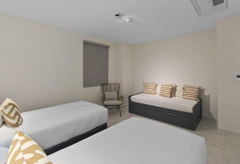 O Condominium Beachfront Residences