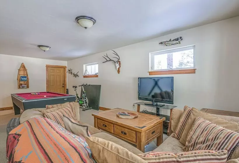 Pagosa Springs Family Retreat W/ Game Room & Views