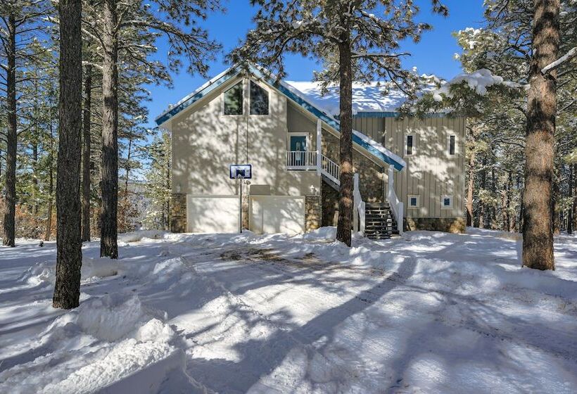 Pagosa Springs Family Retreat W/ Game Room & Views