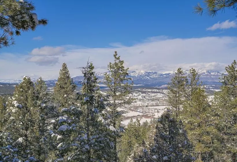 Pagosa Springs Family Retreat W/ Game Room & Views