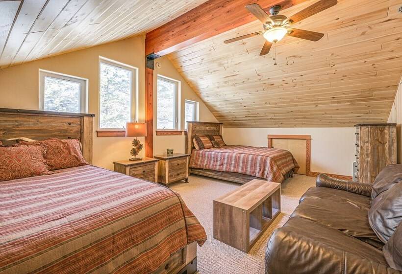Pagosa Springs Family Retreat W/ Game Room & Views