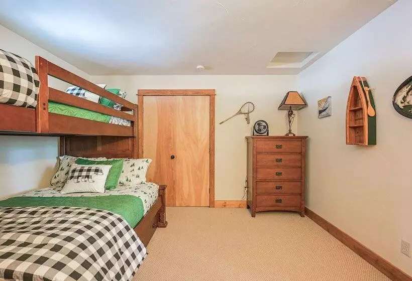 Pagosa Springs Family Retreat W/ Game Room & Views