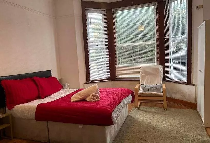 Majatalo Balham Double Deluxe Room 1