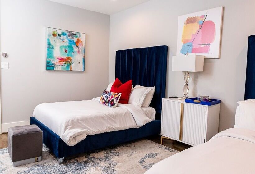 פנסיון Houston Lux Townhome