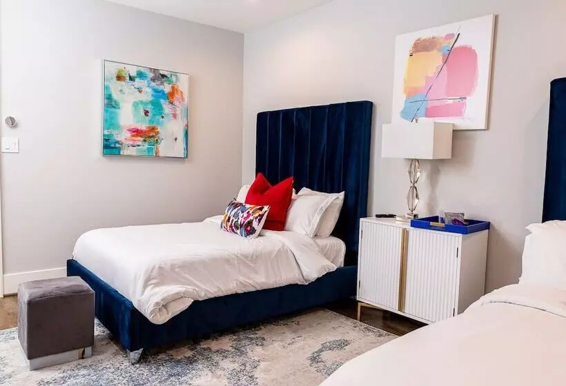 پانسیون Houston Lux Townhome