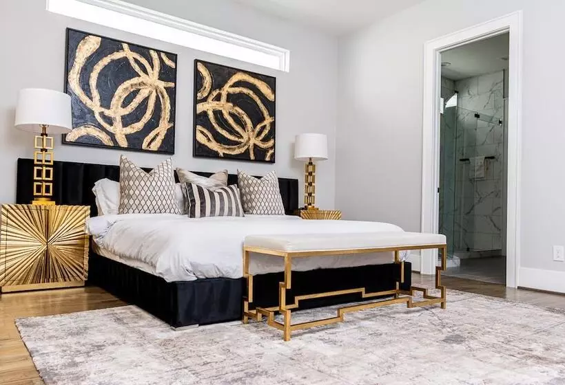 پانسیون Houston Lux Townhome