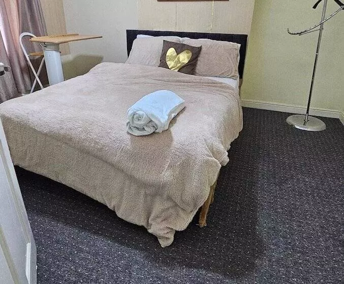 Residenssi Beautiful 1 Bed House In Leeds