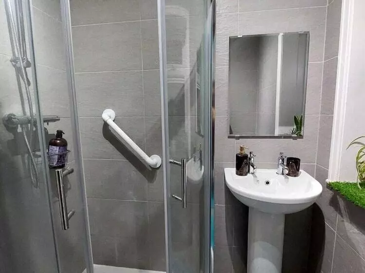 レジデンス Remarkable 3 Bed House In Leeds