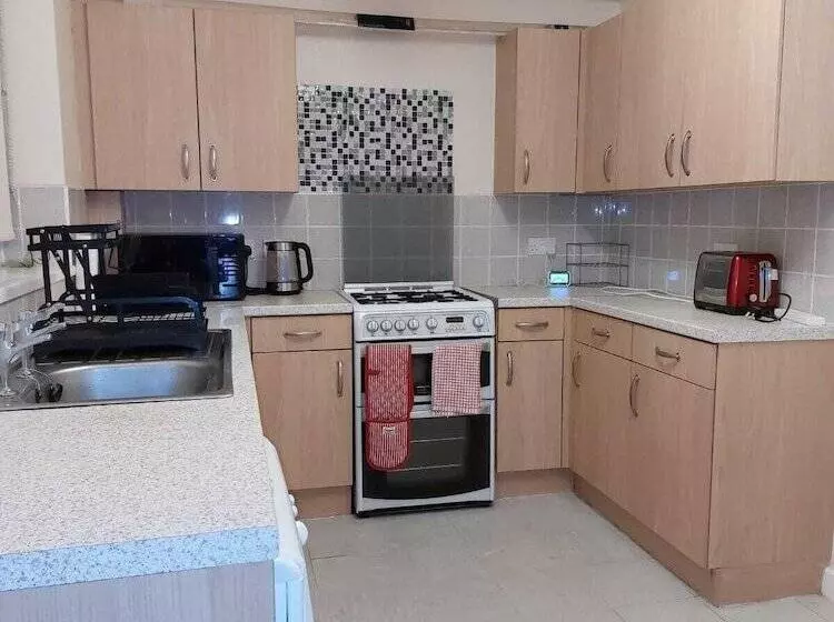 レジデンス Remarkable 3 Bed House In Leeds