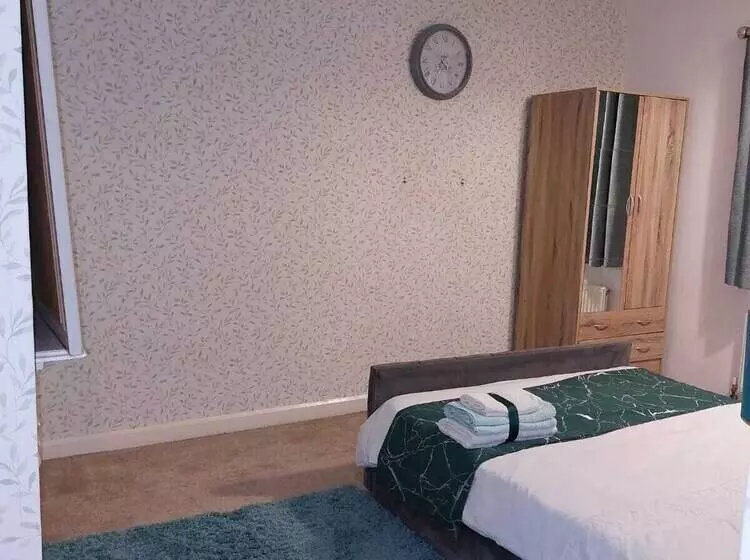 レジデンス Remarkable 3 Bed House In Leeds