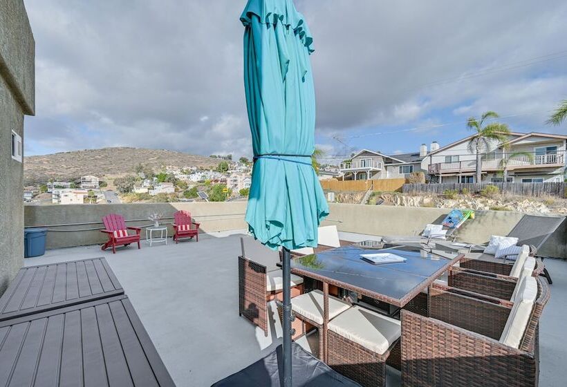 Spring Valley  Sky House  W/ Patios & Epic Views!