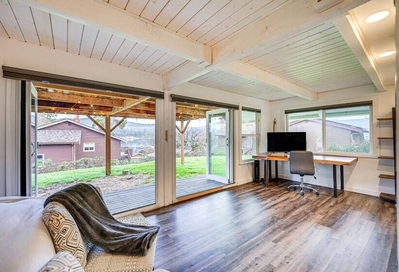 Stylish Bellingham Home W/ Lake + Mountain Views!