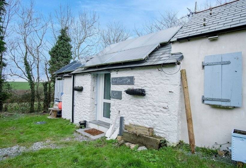 The Anchor Light 1 Bed Freshwest Beach Retreat