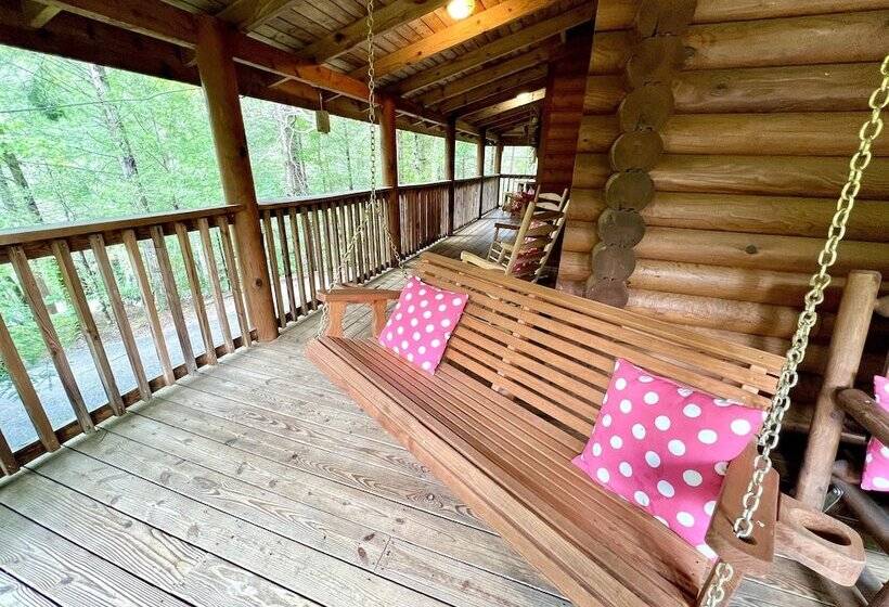 Three Bears Of Gatlinburg