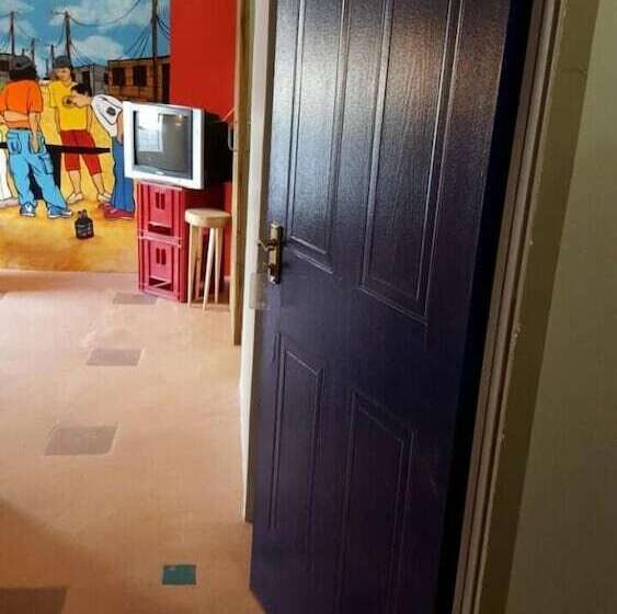 הוסטל The Backpack Shack