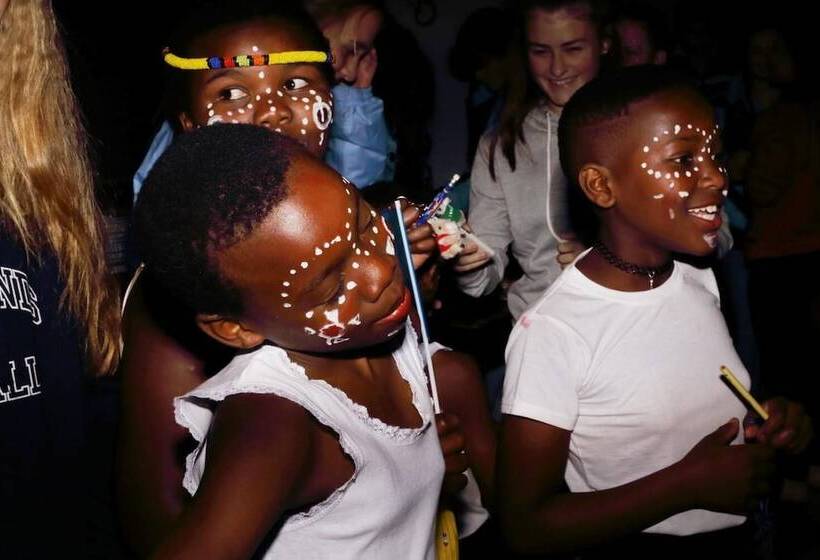 הוסטל The Backpack Shack