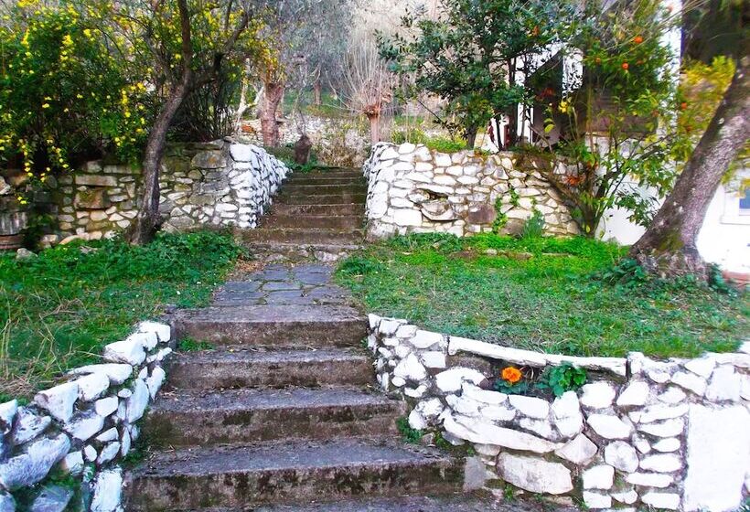 민박 Belle èpoque   La Villa Imperiale