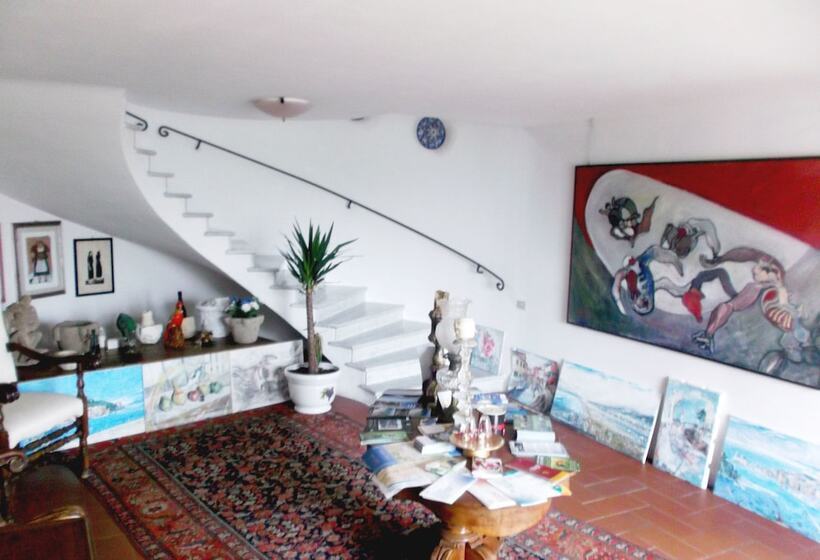 민박 Belle èpoque   La Villa Imperiale