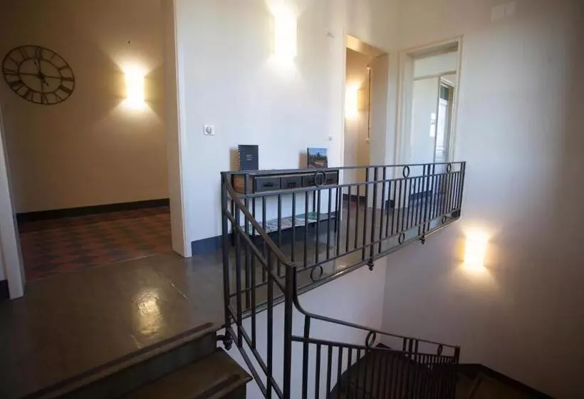 Aamiaismajoitus (B&B) Le Stanze Del Capostazione