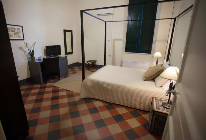 Aamiaismajoitus (B&B) Le Stanze Del Capostazione