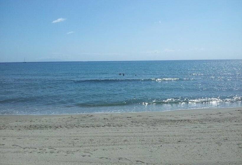 הוסטל Clematisso