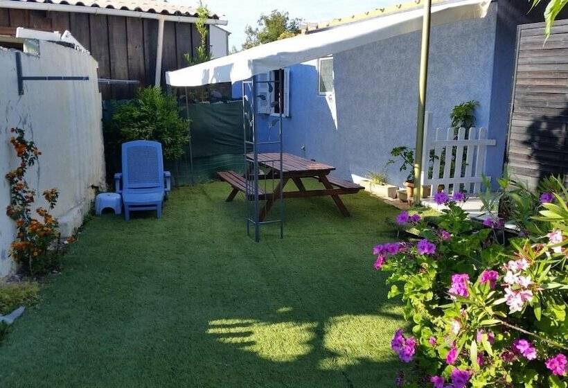 הוסטל Clematisso