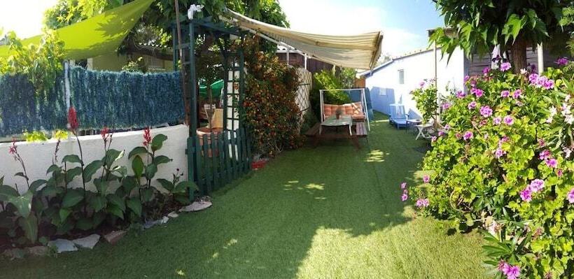 הוסטל Clematisso