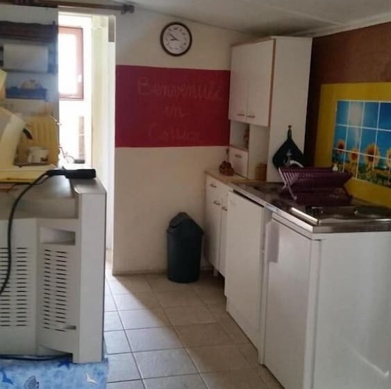 הוסטל Clematisso