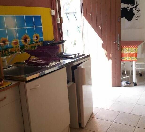 הוסטל Clematisso