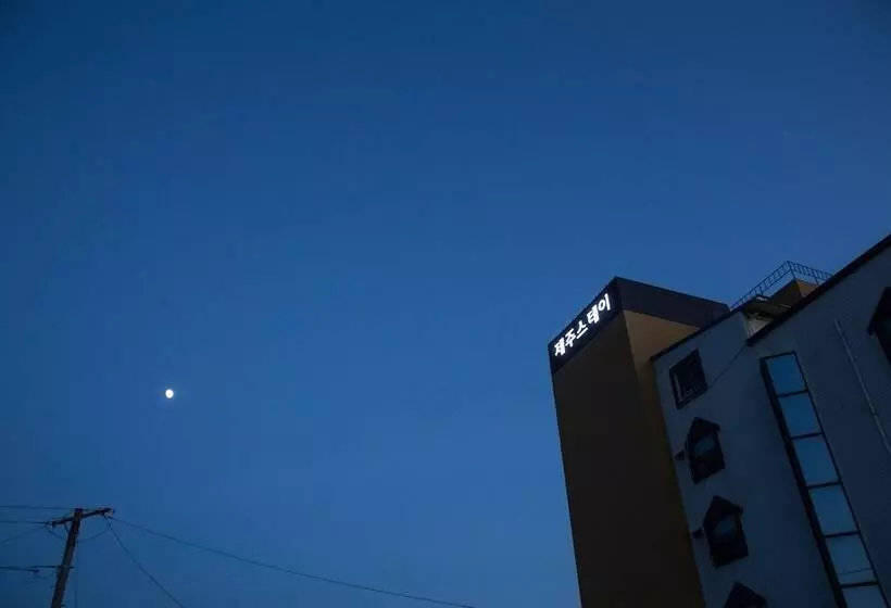 هتل Jeju Stay