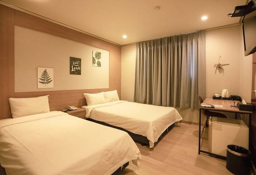 ホテル Jeju Stay
