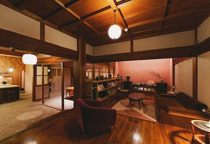 ホテル Kominkayado Loof Sakanoie