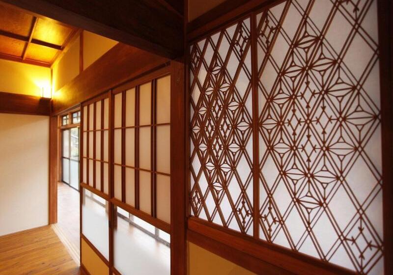 ホテル Kominkayado Loof Sakanoie