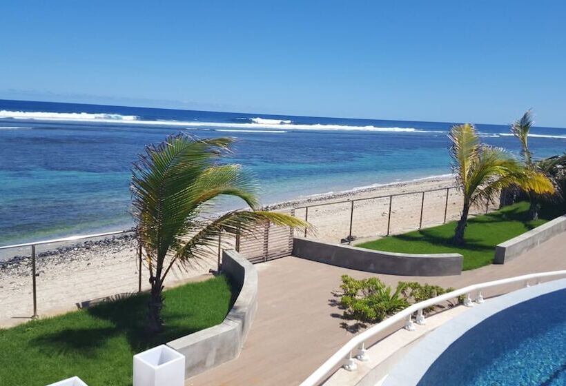 Hotel Le Battant Des Lames