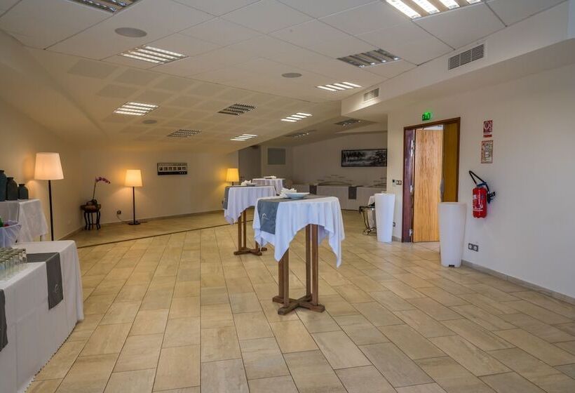 Hotel Le Battant Des Lames