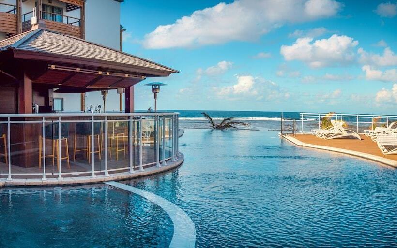 Hotel Le Battant Des Lames