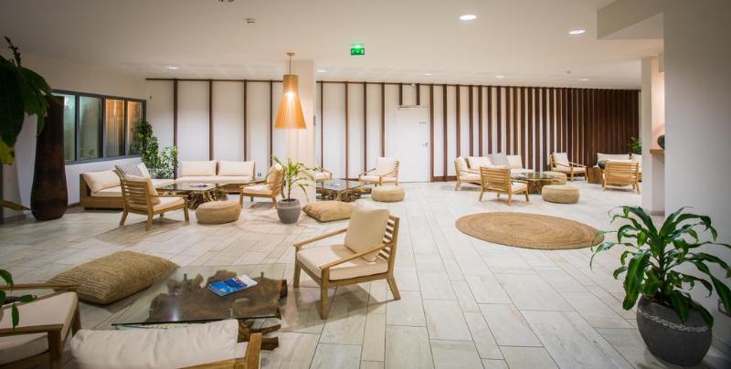 Hotel Le Battant Des Lames