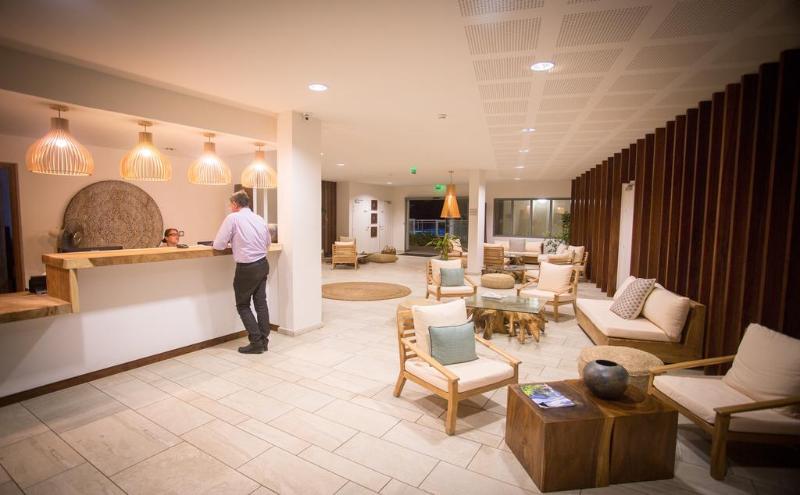 هتل Le Battant Des Lames