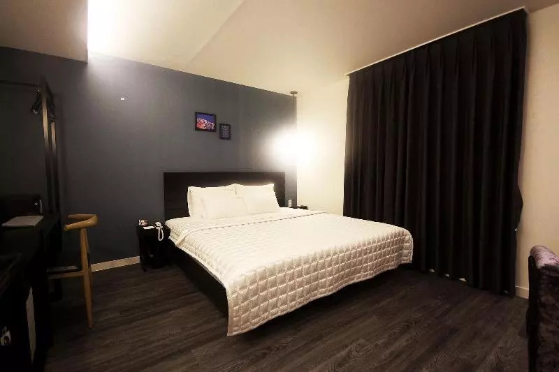Hotel Mu