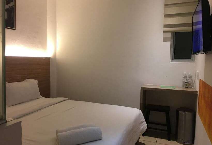 هتل Place2stay   Kenyalang