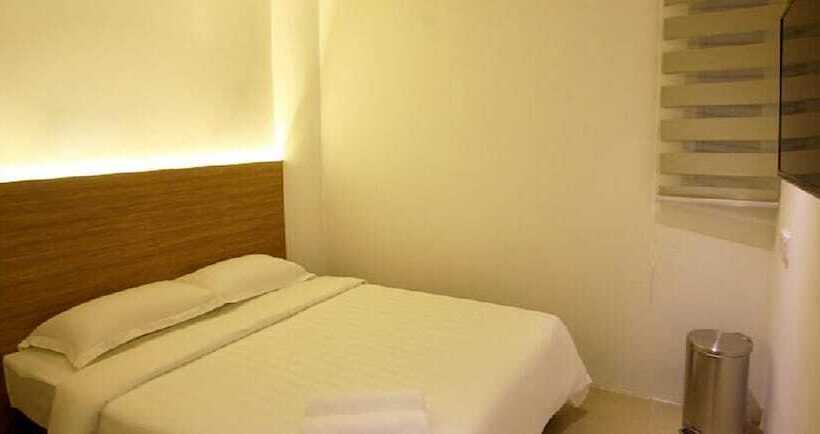 هتل Place2stay   Kenyalang