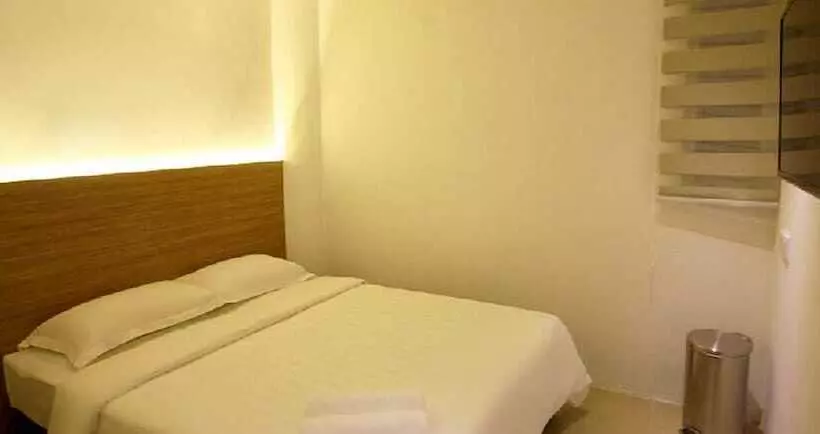 هتل Place2stay   Kenyalang