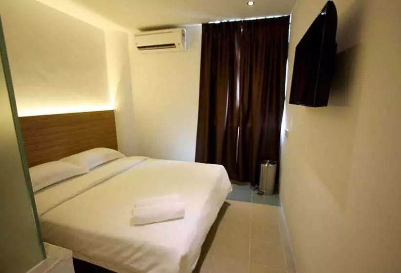 هتل Place2stay   Kenyalang