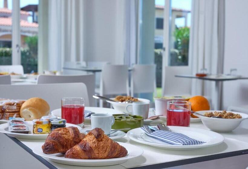 Felix Hotels   Hotel Residence Porto San Paolo